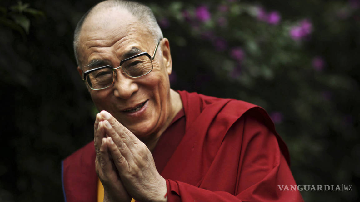 Hospitalizan de urgencia al Dalai Lama