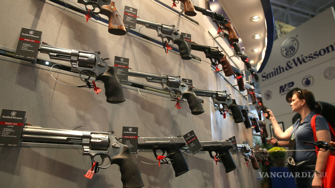 Empresas cortan vínculos con la Asociación Nacional del Rifle