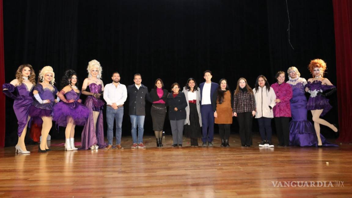 $!”Reinas asesinas” cautivó al público con historias desgarradoras y un llamado a la acción en favor de la igualdad y la no violencia.