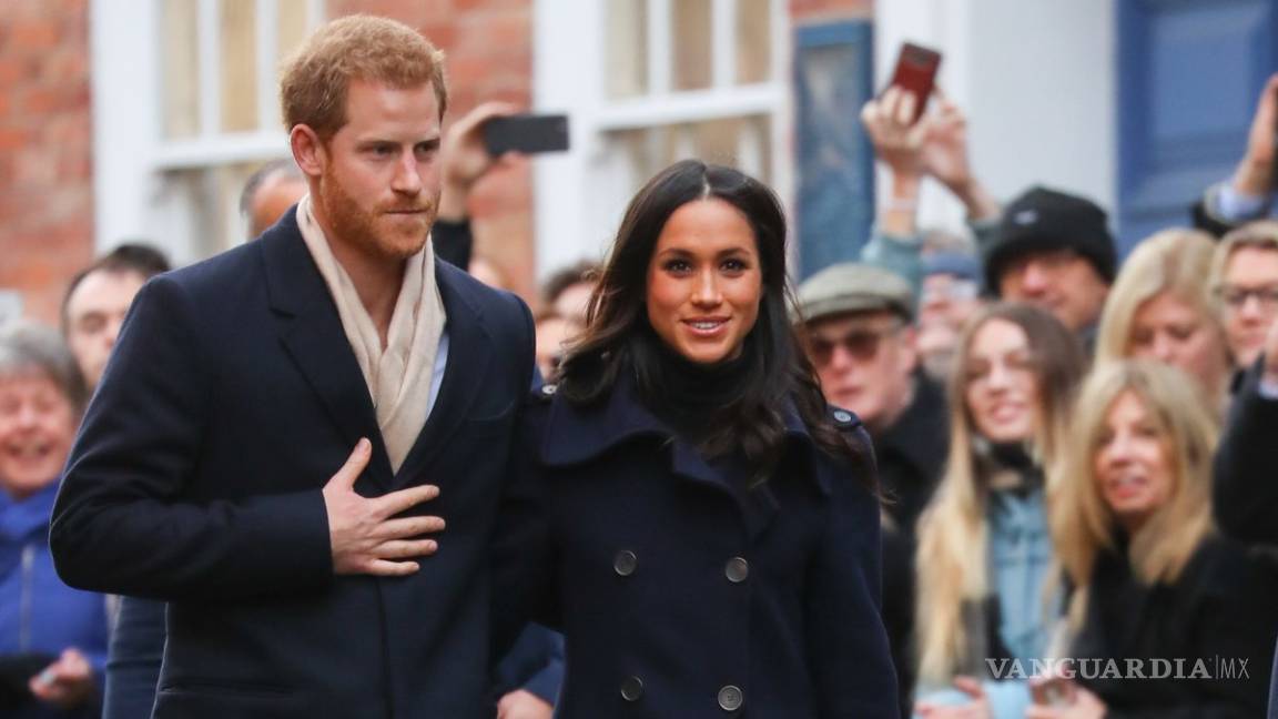 Meghan Markle y el príncipe Enrique realizan su primera visita oficial