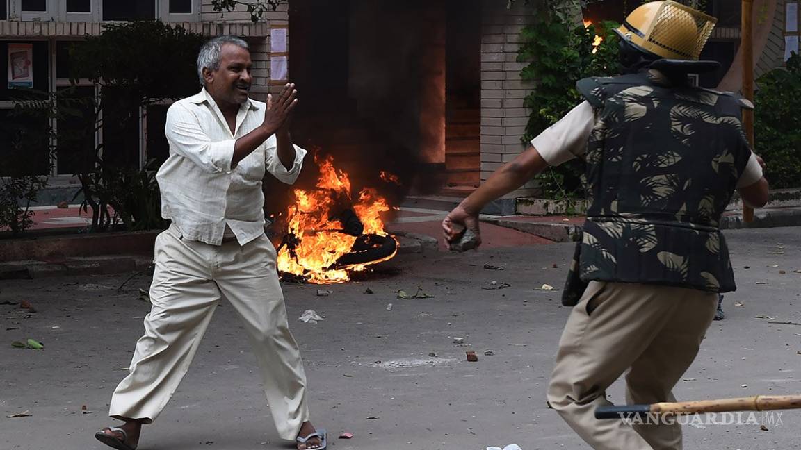 Al menos 36 muertos y 600 arrestos tras disturbios en India