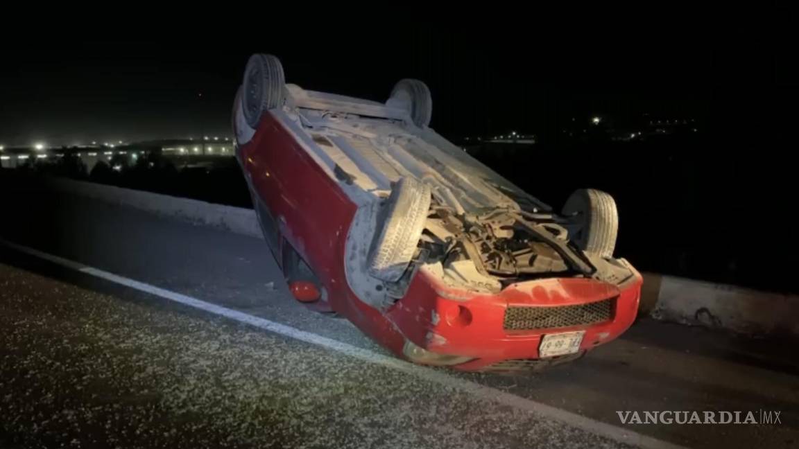 Vuelca trabajador en carretera Saltillo- Zacatecas; resulta lesionado