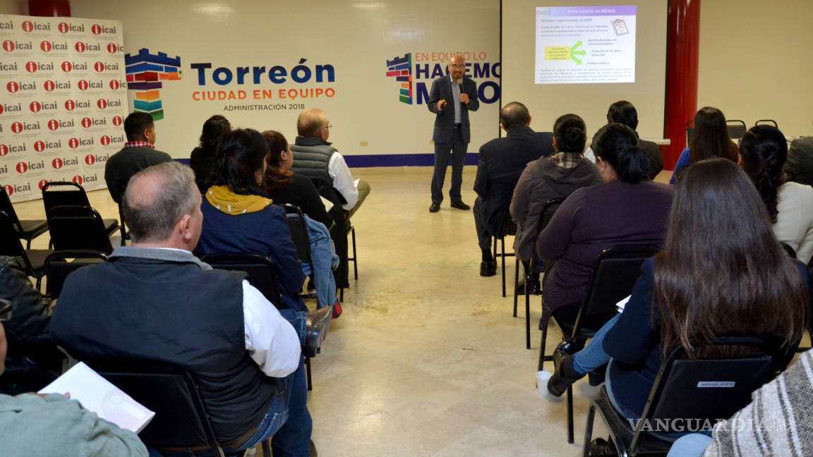 Imparten curso de capacitación a responsables de transparencia en Torreón