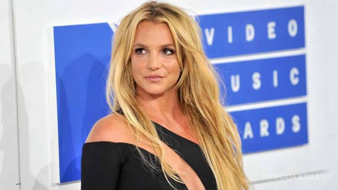 ¡Un Best Seller! ‘The Woman In Me’ de Britney Spears ha vendido más de un millón de copias