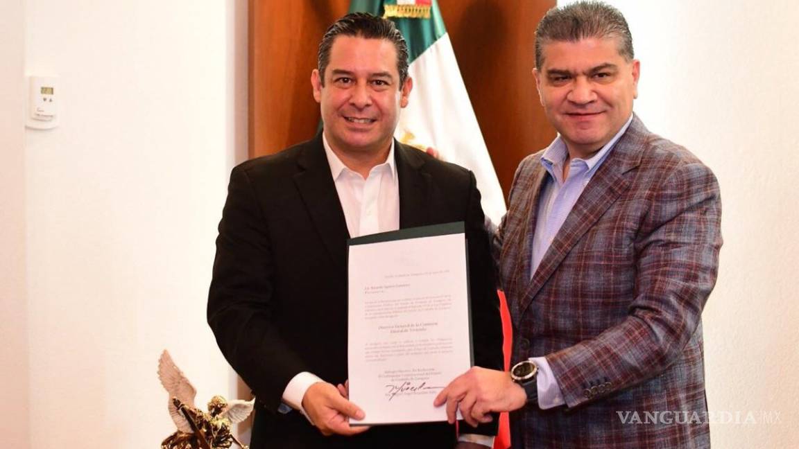 Miguel Riquelme nombra a Ricardo Aguirre como nuevo director de la CEV