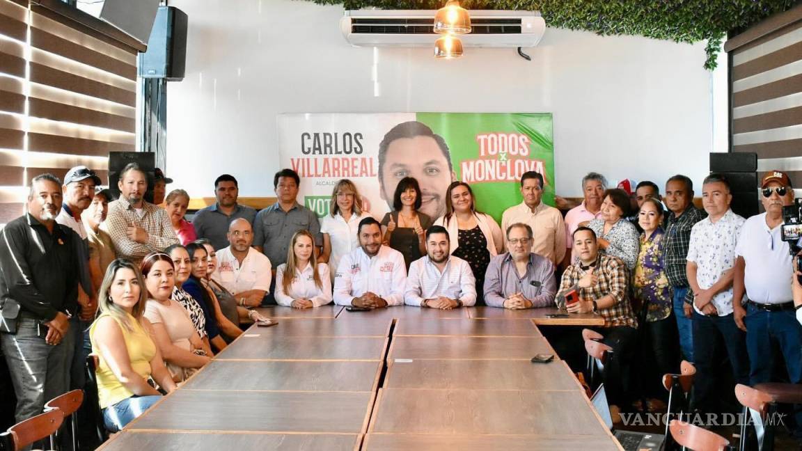Regidor, directores y más panistas abandonan a Mario Dávila y se suman a Carlos Villarreal, del PRI-PRD-UDC