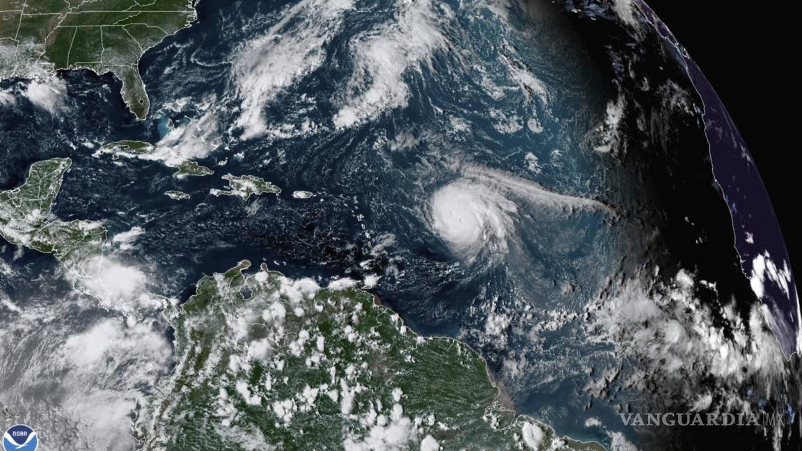 Poderoso huracán Sam se acerca a Bermudas