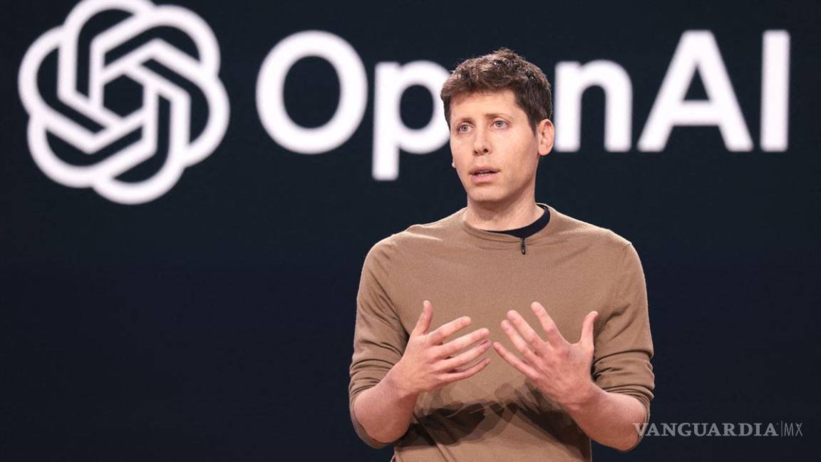 $!Sam Altman, director general de OpenAI, cuestionó Zuckerberg por quererse piratear a su equipo de trabajo.
