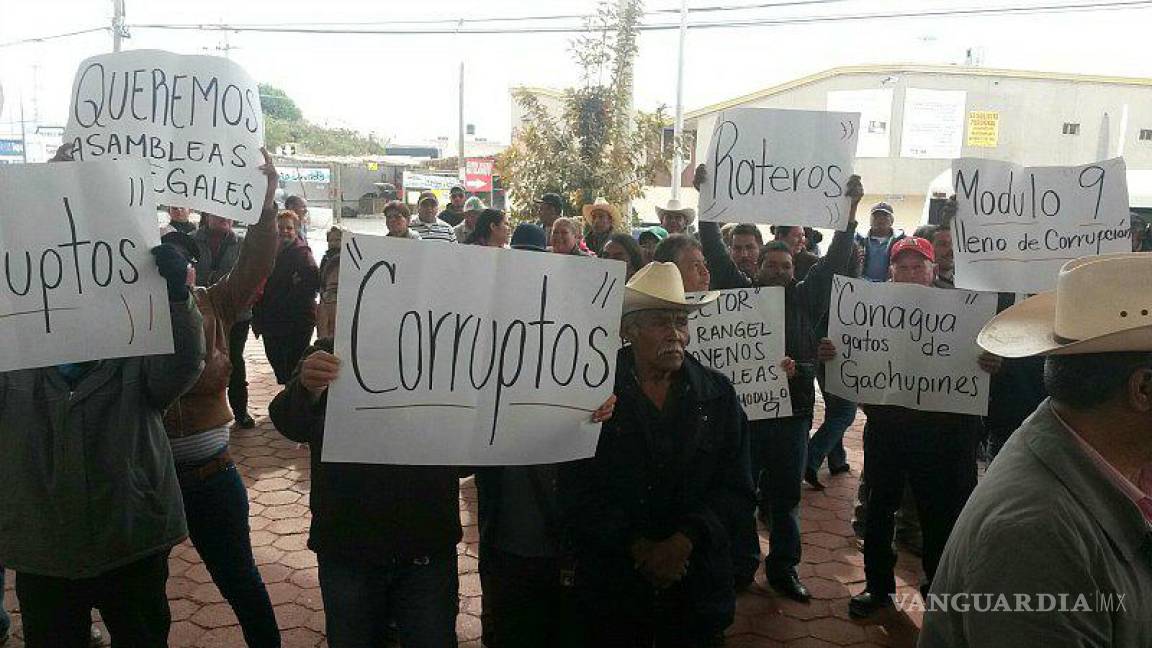 Torreón: Exigen restitución de derechos de agua y despido de titular de Cuencas Centrales