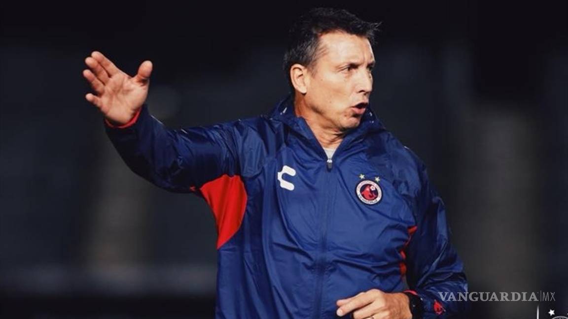 $!'Me convenía descender': Fidel Kuri dueño del Veracruz