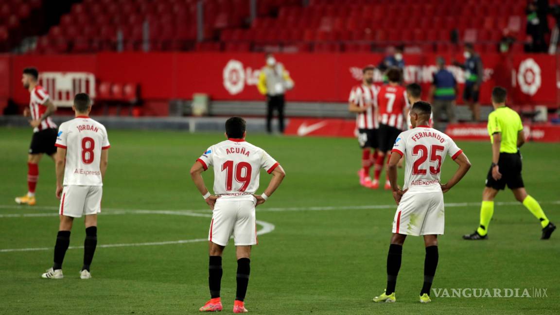 Sevilla tropieza en España