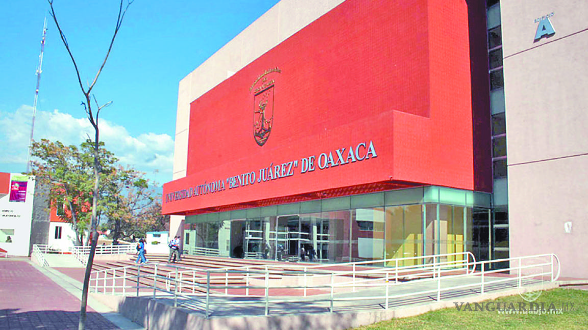 Mantiene cobros pese a reforma la Universidad Antónoma Benito Juárez de Oaxaca