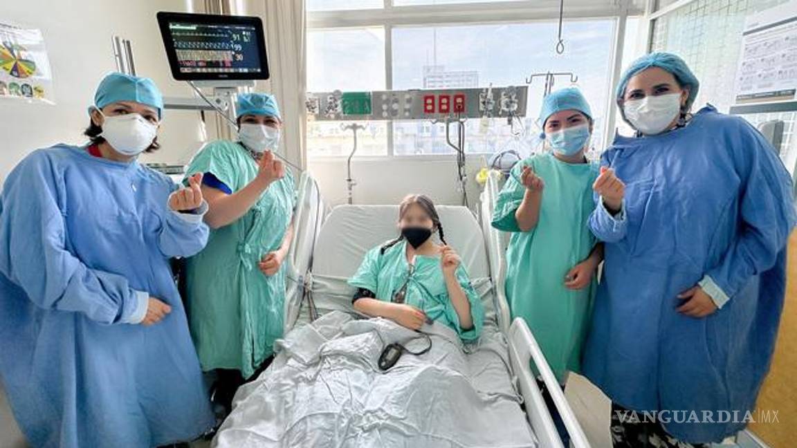 $!Ariadna, de 16 años, fue dada de alta tras recuperarse exitosamente de la cirugía.