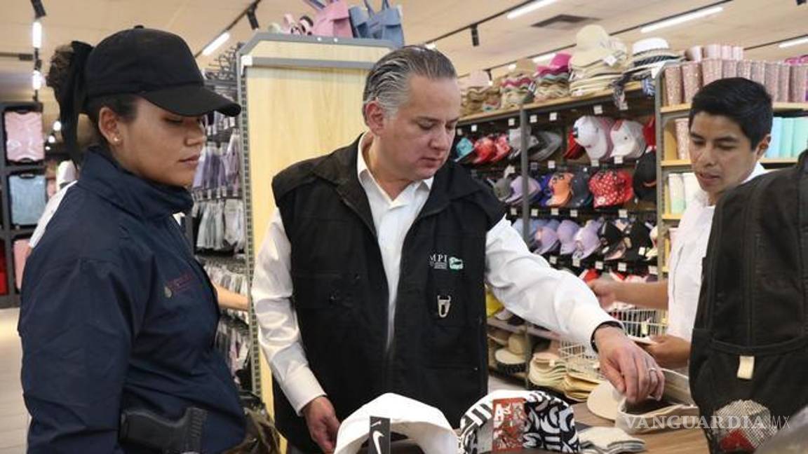 Inspectores del IMPI decomisan en Nuevo León más de 17 mil productos apócrifos