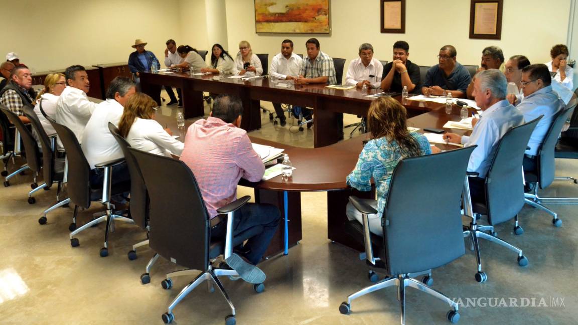 Regresan a su trabajo sindicalizados del Ayuntamiento de Torreón tras horas de negociación