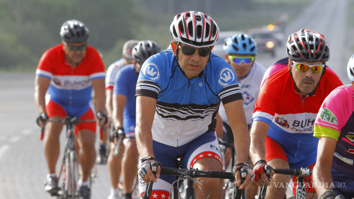 ‘El Ruvas’ impone con su experiencia en Liga Ciclista de Saltillo