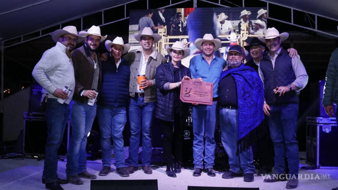 $!Smoking partners fue segundo lugar en término medio.