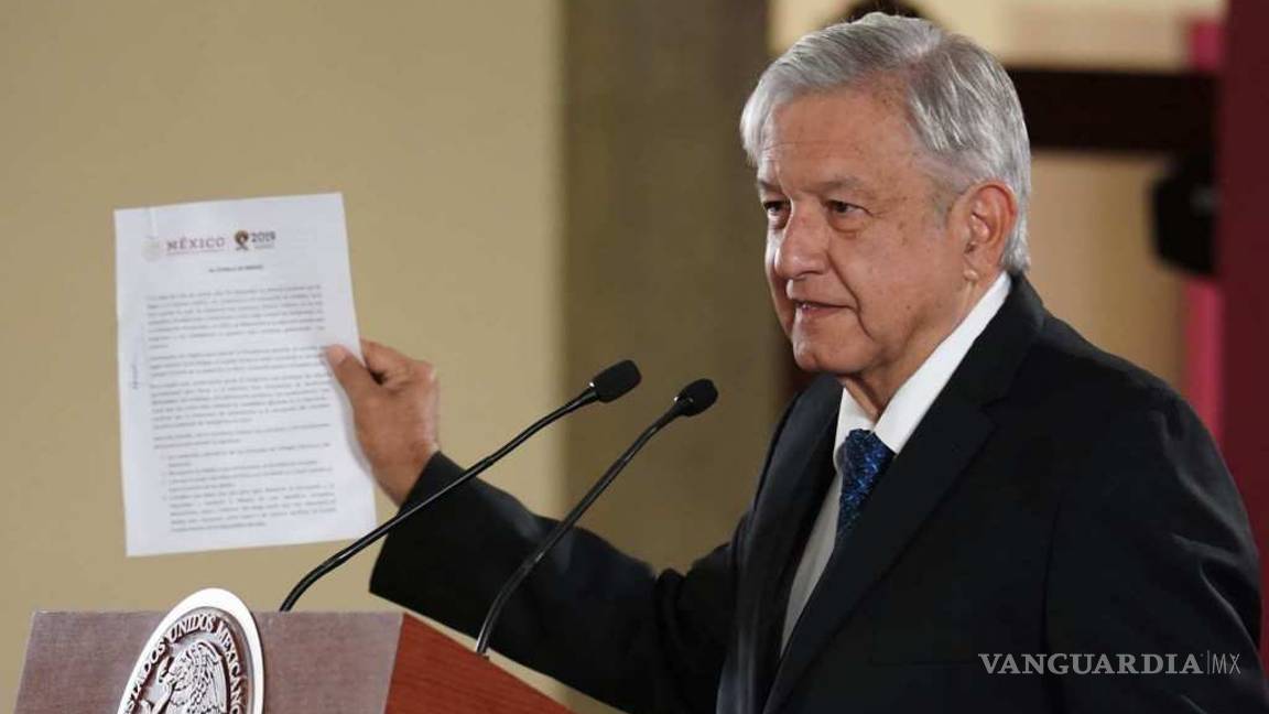 $!AMLO promete consulta ciudadana en 2021 para saber si renuncia o no