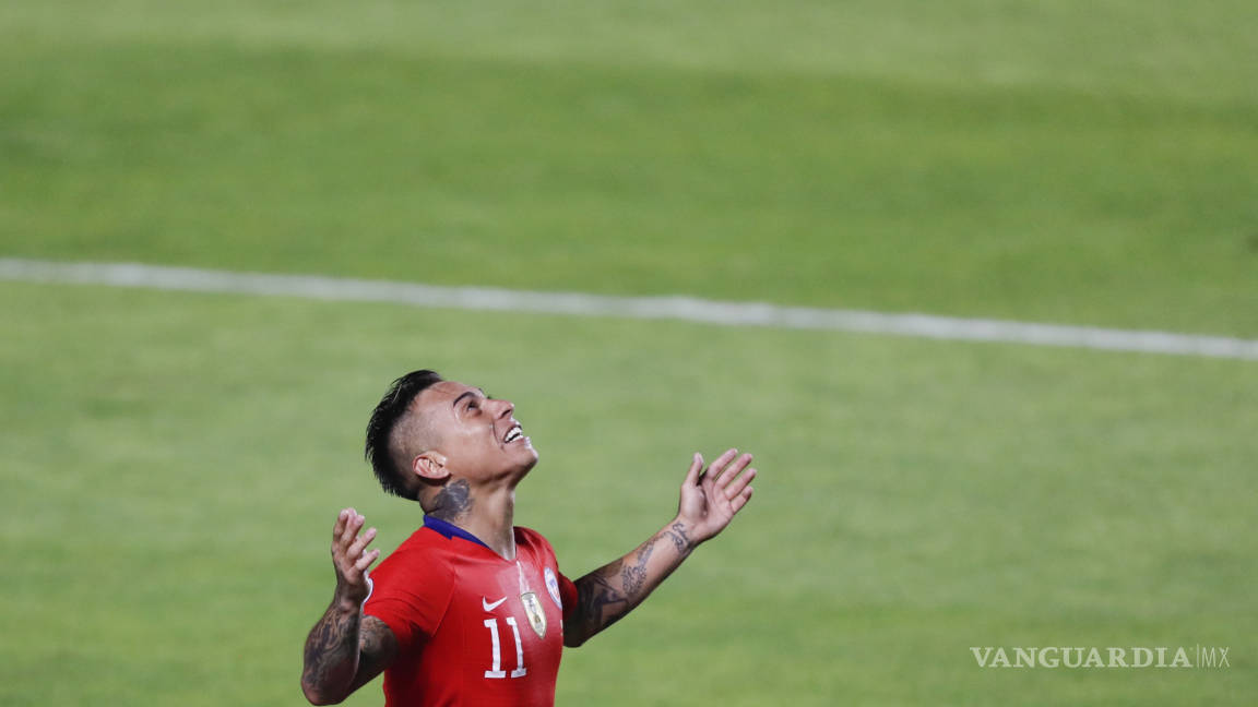 El campeón defensor de la Copa América, Chile, golea a Japón