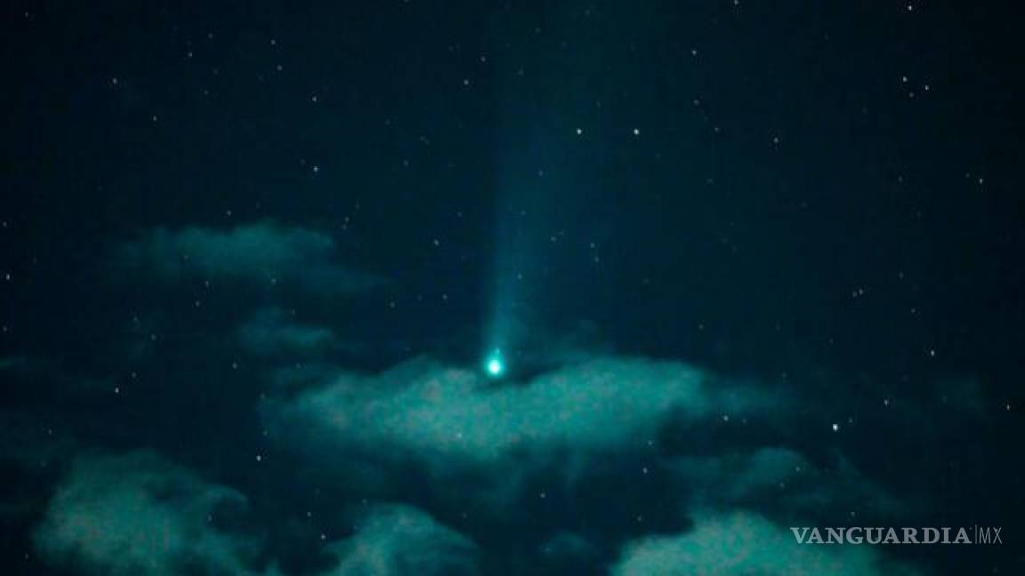 En Vivo... Así se ve el cometa verde en su paso por México después de 50 mil años (video)
