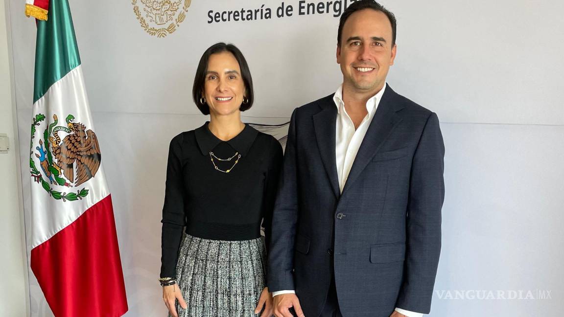 Revisa Manolo Jiménez proyectos para Coahuila con secretaria de Energía federal