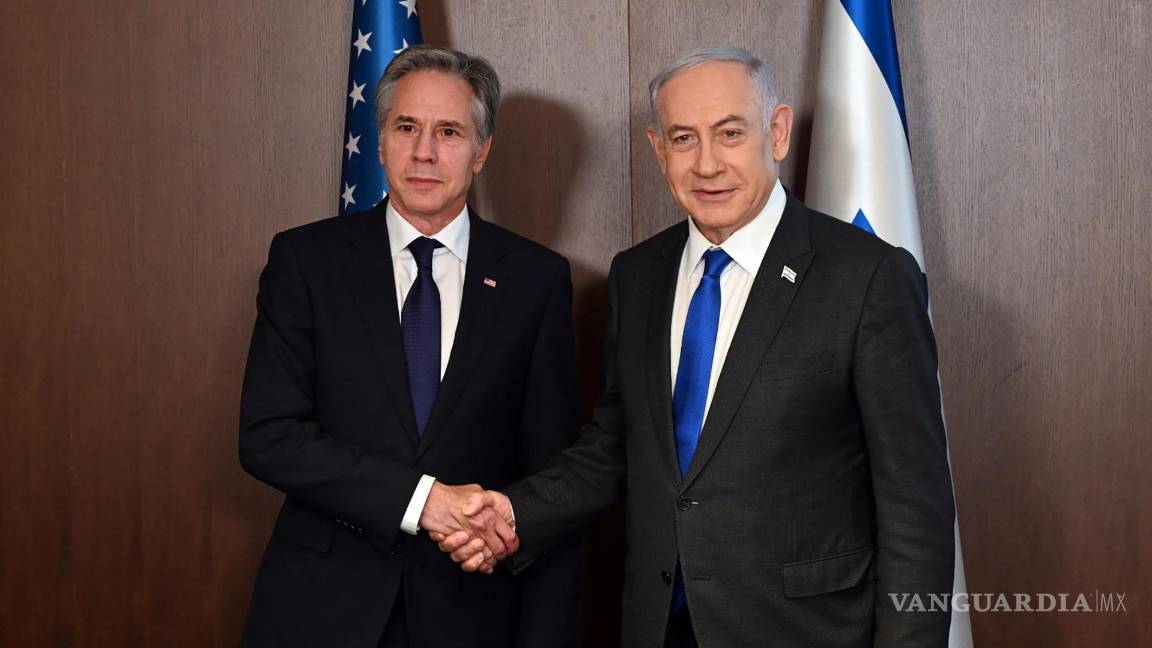$!El primer ministro israelí, Benjamin Netanyahu y el secretario de Estado estadounidense, Antony Blinken (i), en la oficina del primer ministro en Jerusalén.