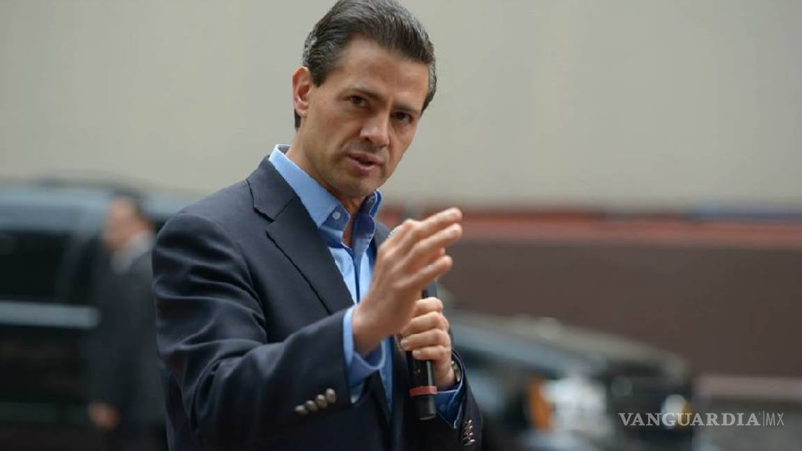 Aconseja Peña Nieto cambiar nombre al PRI, por cuarta vez en su historia