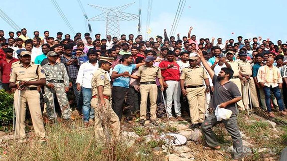 $!Mueren baleados hombres que violaron y quemaron a veterinaria en la India