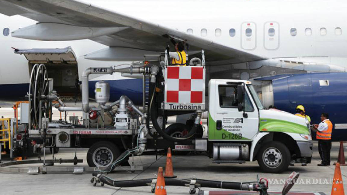 Piden eliminar monopolio de turbosina en aeropuertos