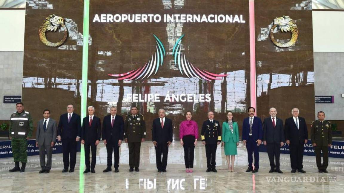 ¿Qué se pudo?... Carlos Loret de Mola arremete contra priistas agachados y fallas en el aeropuerto de AMLO