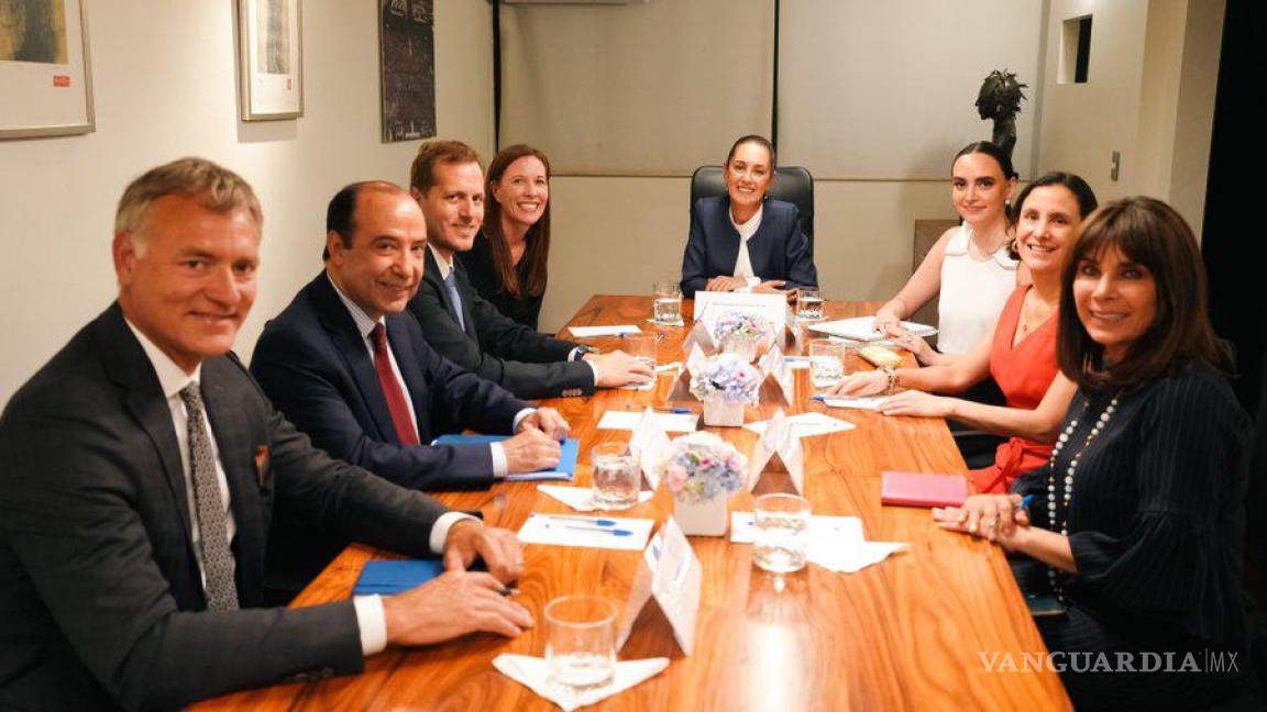 Claudia Sheinbaum se reunió con la presidenta y CEO de Walmart