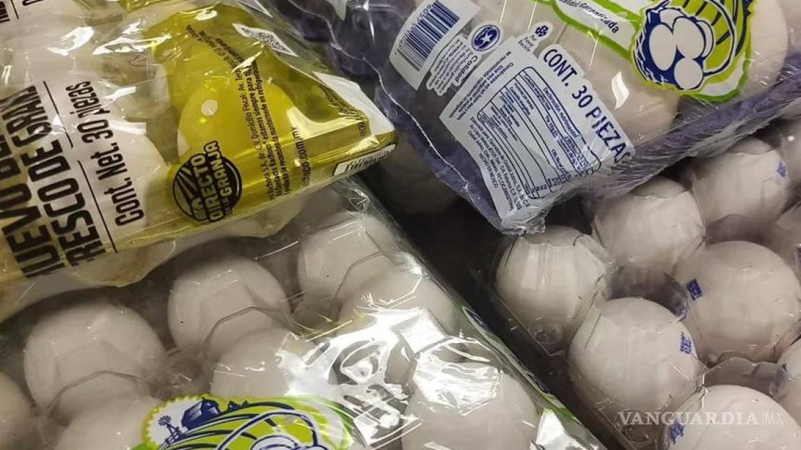 Huevos hacen cruzar la frontera a los estadounidenses; hasta 50% más barato en México