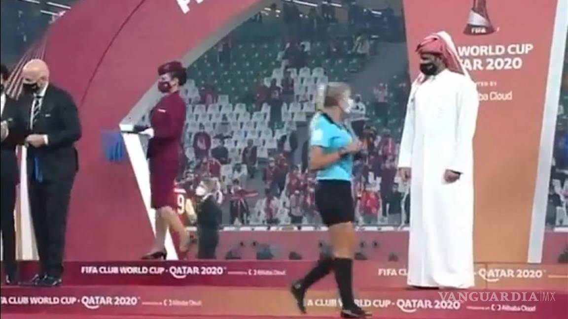 Dirigente de Qatar niega saludos a mujeres árbitro en Mundial de Clubes