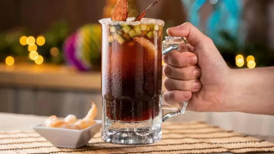 Tres deliciosas bebidas con alcohol para ver el Super Bowl