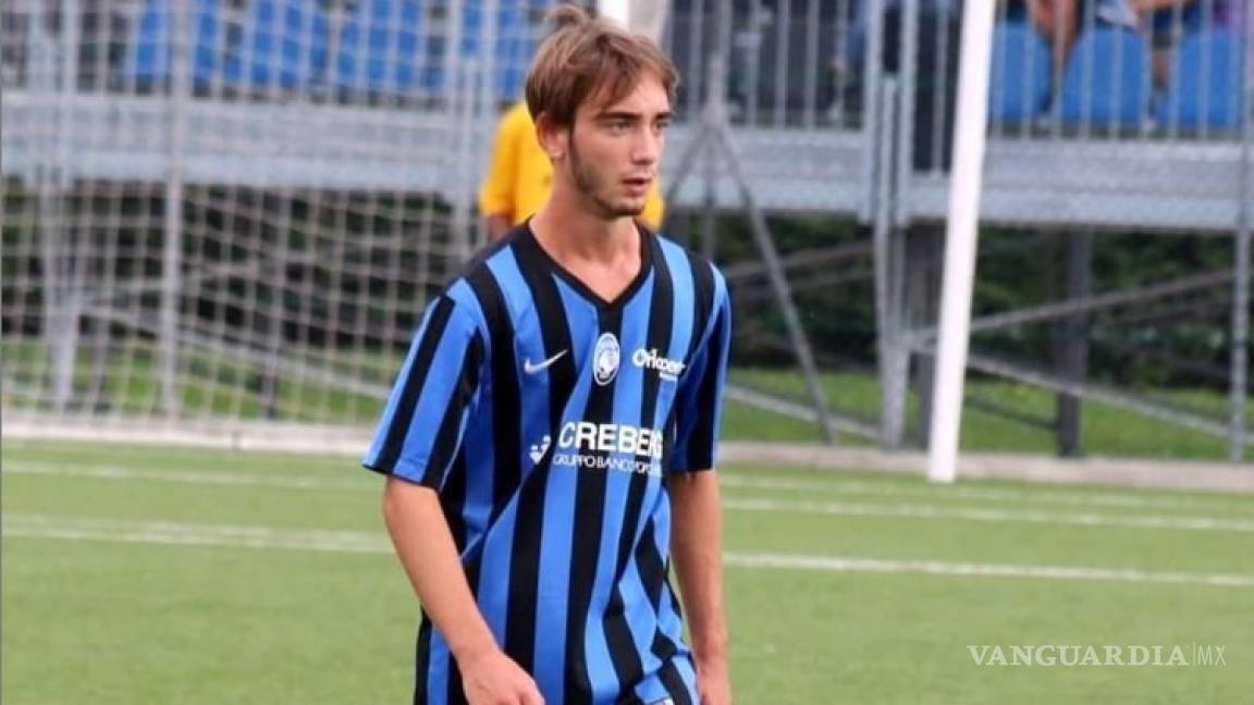 Futbolista muere a los 19 años de edad al sufrir un aneurisma mientras se ejercitaba en su casa