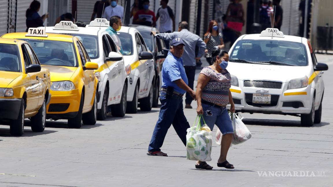 Taxistas de Saltillo piden frenar al transporte que trabaja con aplicaciones