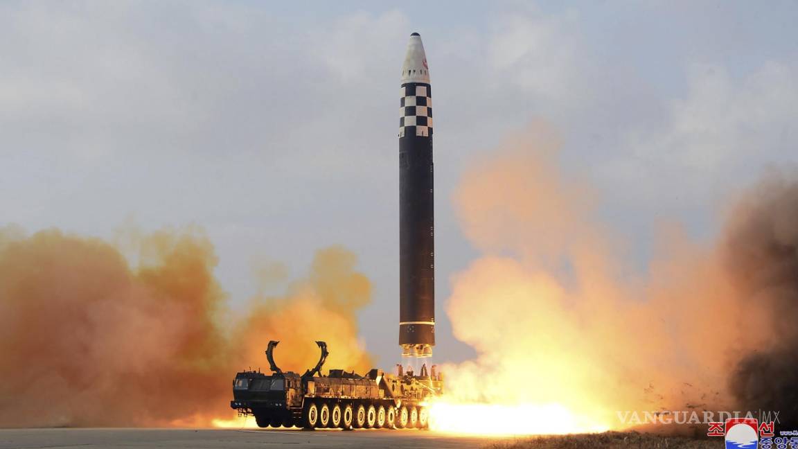 Alardea Norcorea sobre potencial armamentístico