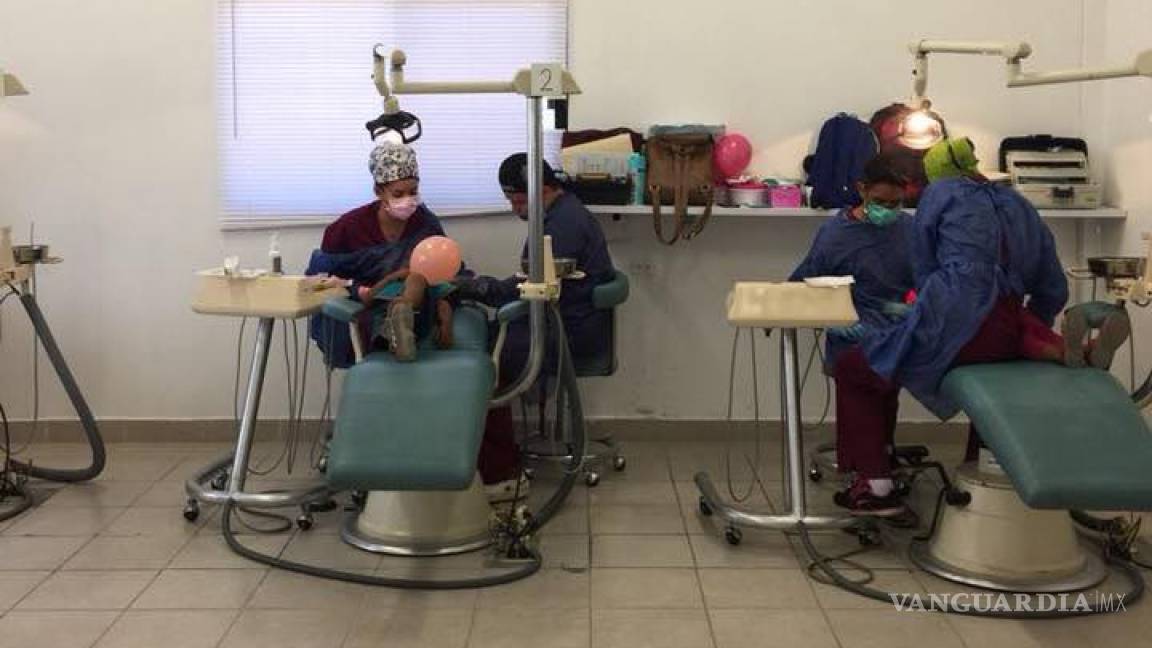 Convoca Facultad de Odontología de Saltillo a congreso; planea reunir a 38 generaciones