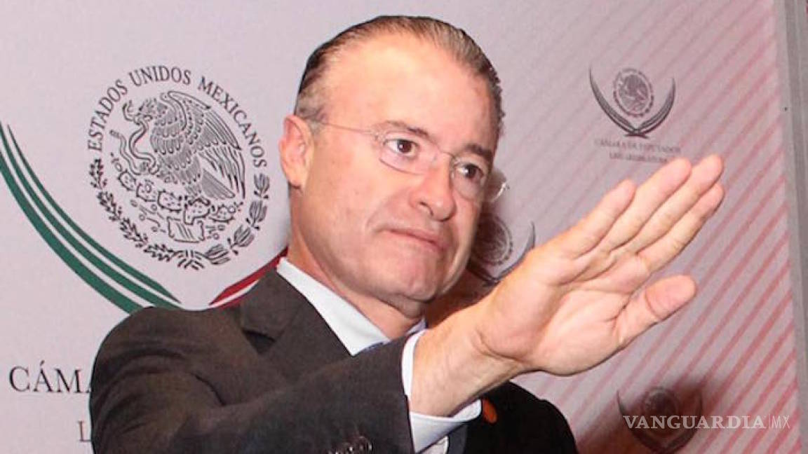 Levanta sospechas Gobernador de Sinaloa tras fuga en penal de Culiacán; Loret de Mola