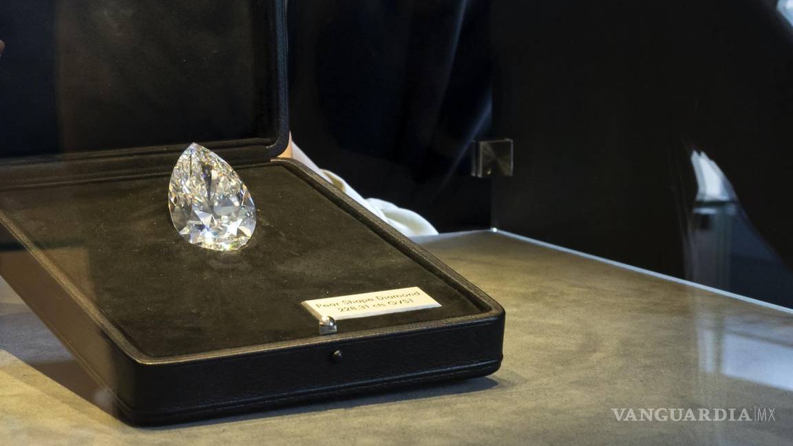 “The Rock”, un diamante enorme, es vendido en 21.7 mdd