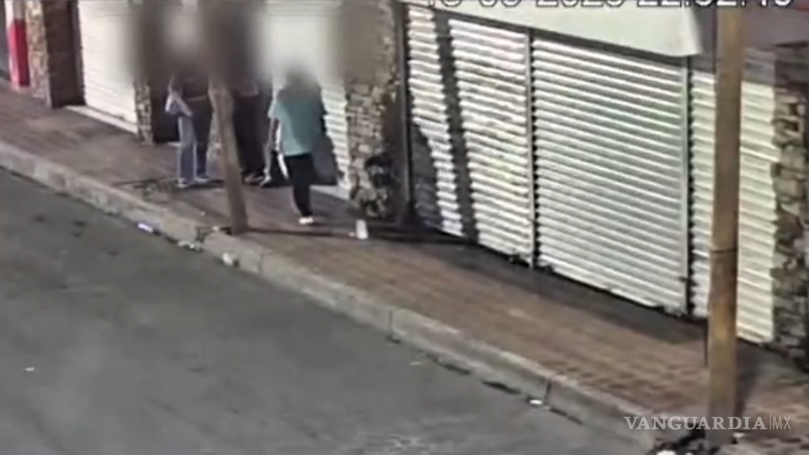 $!El agresor fue directamente a tratar de arrebatar la bolsa de la susodicha.