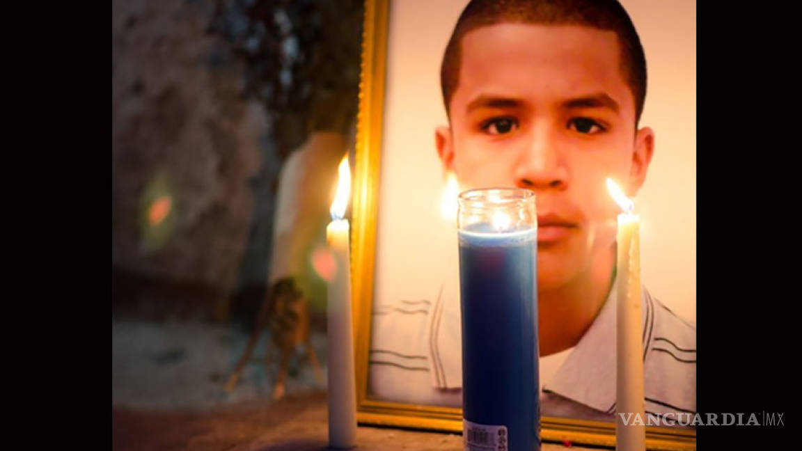 Familia de mexicano muerto por agente de EU espera justicia en nuevo juicio