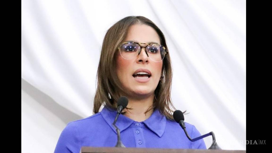 $!La diputada Claudia Aldrete alertó sobre el descenso crítico del nivel en la presa La Amistad por la sequía y extracciones extraordinarias, situación que pone en riesgo el turismo y el abasto de agua en Ciudad Acuña.