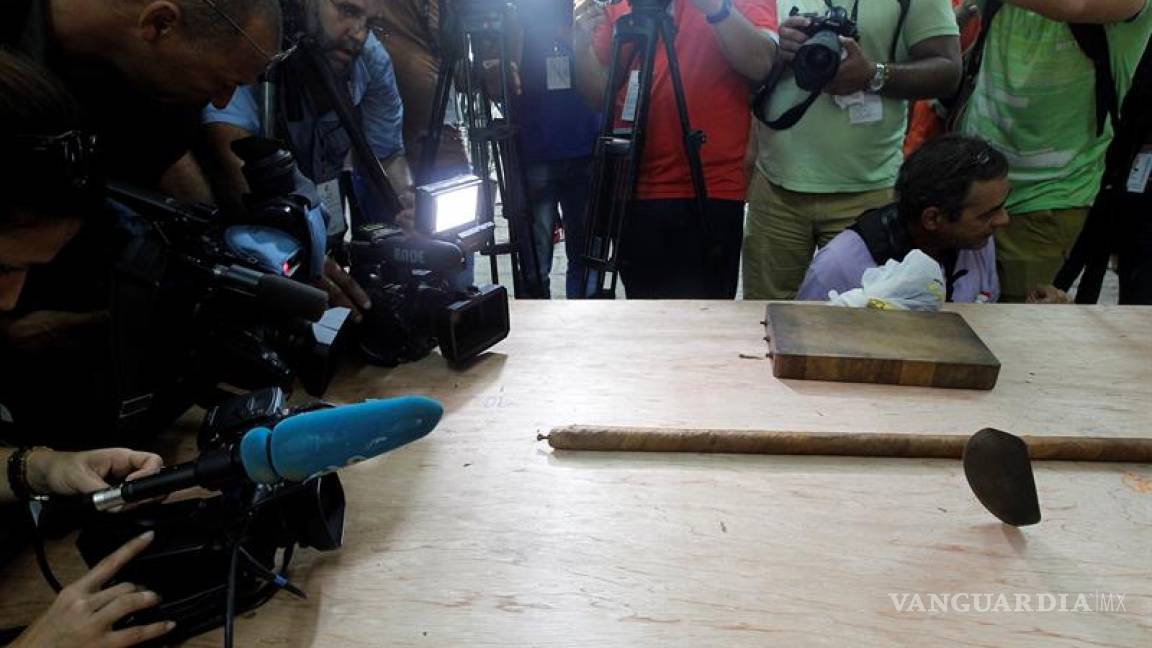 $!Cubano fabrica el tabaco más grande del mundo en honor a Fidel Castro