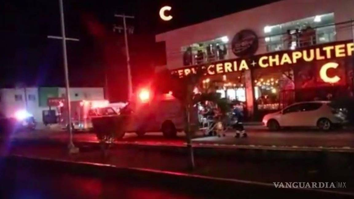Hombres armados atacan cervecería en Playa del Carmen, dejan 11 heridos y un muerto