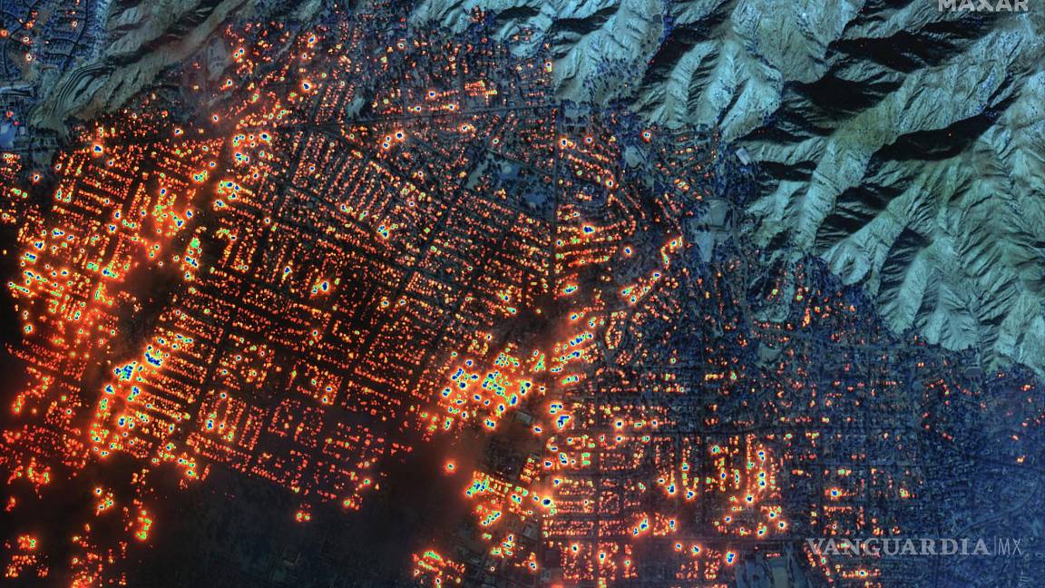 $!Esta imagen satelital proporcionada por Maxar Technologies muestra el incendio de Eaton el miércoles 8 de enero de 2025, en Altadena, California.