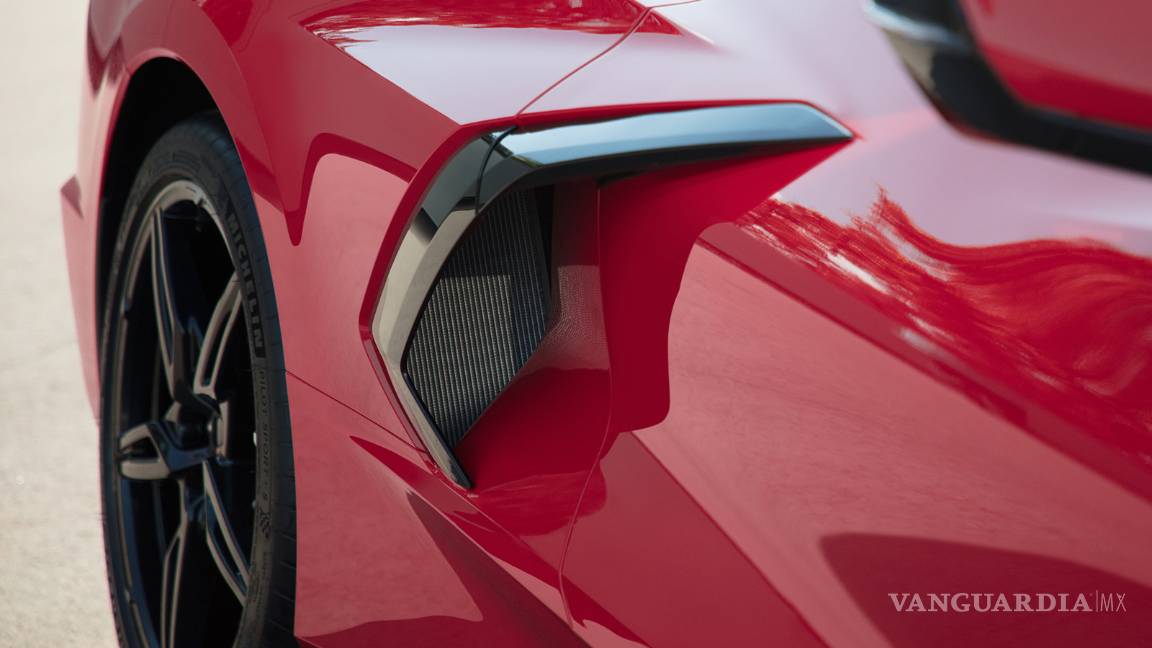 $!Así es el nuevo Chevrolet Corvette 2020, un 'Ferrari norteamericano' con motor central de 495 hp