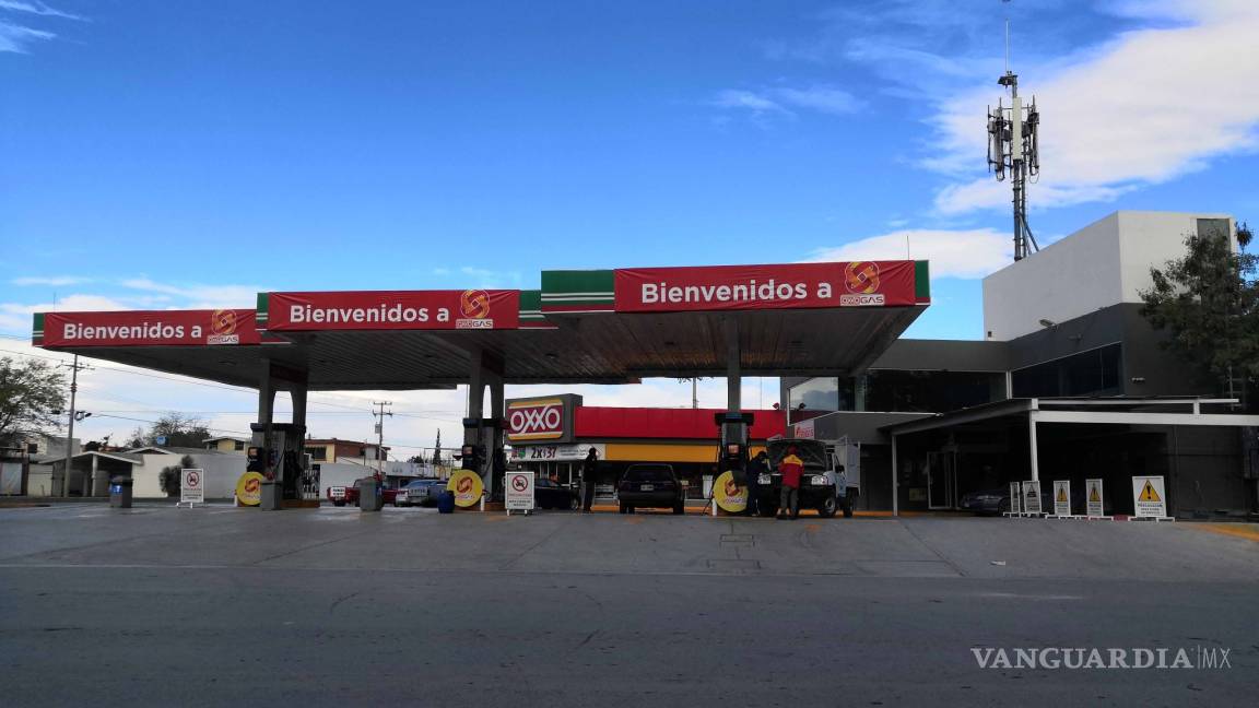 Continúa escasez de gasolina en Monclova y la Región Centro