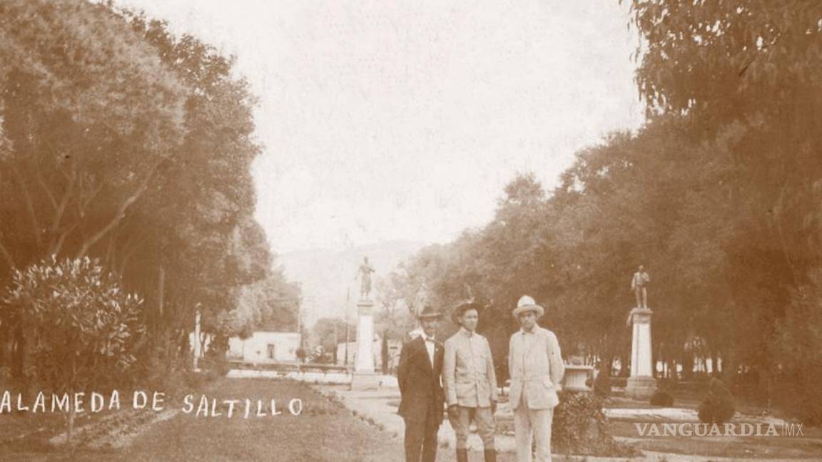 La ajetreada historia de las estatuas móviles de Saltillo