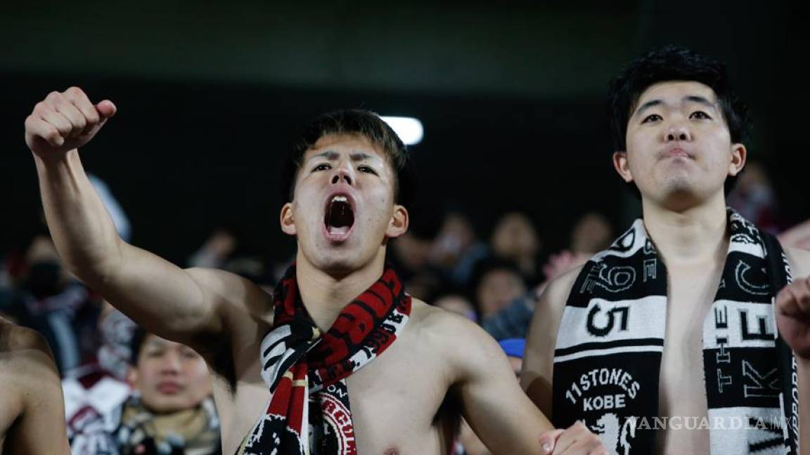 Equipo de Japón prohíbe cantar en el estadio por culpa de coronavirus